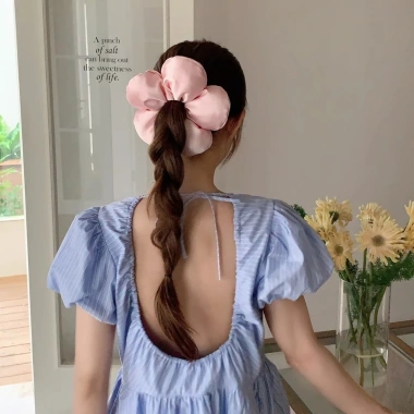 Dây buộc tóc hoa lớn NOVSET Scrunchies Bó tóc hình bông hoa size to - Giá chỉ 30.800đ 3