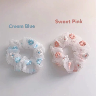 Dây Buộc Tóc Scrunchies Thêu Hoa Cúc Nổi Cho Bé Gái - Thời Trang Trẻ Em, Chất Liệu Mềm Mại, Giá 14.550 VND Giảm Sốc