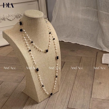 Dây chuyền dài nhiều lớp đính ngọc trai zircon thời trang nữ - Giá chỉ 38.500₫ 6 Dây chuyền dài nhiều lớp đính ngọc trai zircon thời trang nữ - Giá chỉ 38.500₫ 6