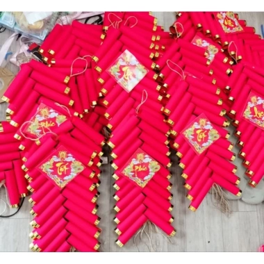 Dây phao giả trang Trung Thu, Tết Nguyên Đán - Đẹp, nhẹ, Giá chỉ 15.660₫ 2 Dây phao giả trang Trung Thu, Tết Nguyên Đán - Đẹp, nhẹ, Giá chỉ 15.660₫ 2