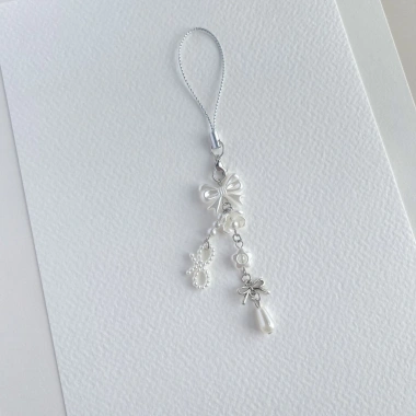 Dây treo móc khóa điện thoại mix hoa và charm nơ giảm giá 20k siêu xinh 4