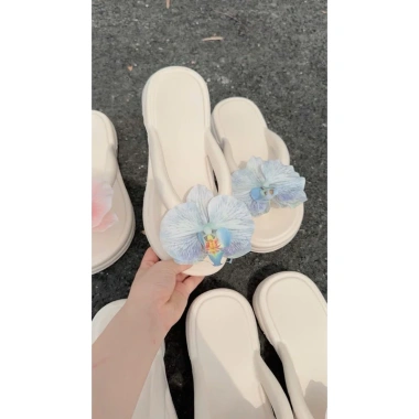 Đế cao 4cm Dép xỏ ngón hoa lan cánh xoăn siêu xinh, đi biển hot 2.025 115k