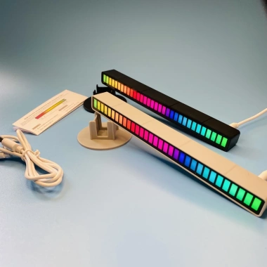 Đèn LED màu chạy theo nhạc, hub USB 4 cổng có công tắc - LKP giá 35.296₫ 10