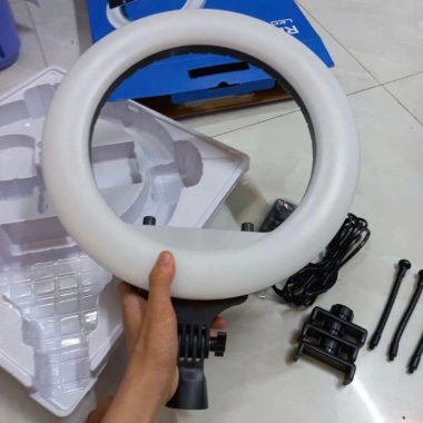 Đèn livestream trợ sáng studio chụp ảnh quay phim trọn bộ 26‑54cm kèm chân đỡ 2m – Giá chỉ 166.000đ