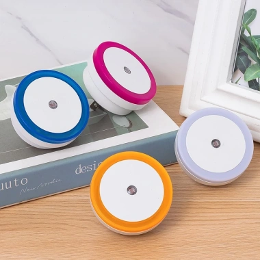 Đèn ngủ cảm ứng thông minh, cảm biến ánh sáng tự động tắt mở, giá ưu đãi 14.998 VND cho phòng ngủ và cầu thang