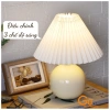 Đèn ngủ để bàn thân sứ 3 chế độ sáng - Đèn trang trí phòng ngủ và phòng khách Gu Decor Wooden Giá 34.000₫ 8