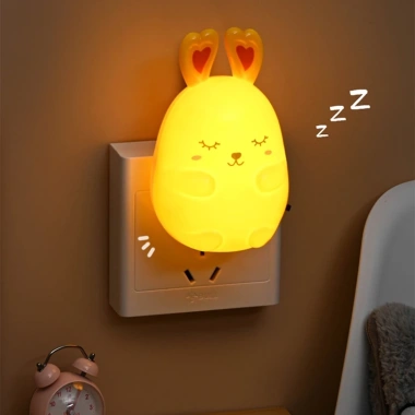 Đèn Ngủ Mini Cắm Điện YKD - Cảm Ứng Tự Động, Ánh Sáng Dịu, Tiết Kiệm Điện, Giá 48.730 VND