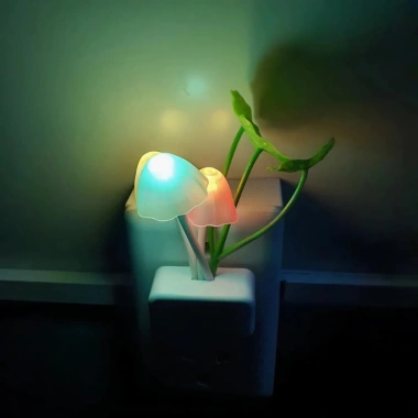 Đèn Ngủ Nấm Cảm Ứng Ánh Sáng Tự Động Bật/Tắt - Bóng Ngủ LED Tiết Kiệm 29.000đ 7