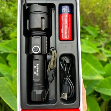 Đèn pin cầm tay siêu sáng Ray Bow1.132 Zoom xa gần, sạc ngược điện thoại, 260.000 VND
