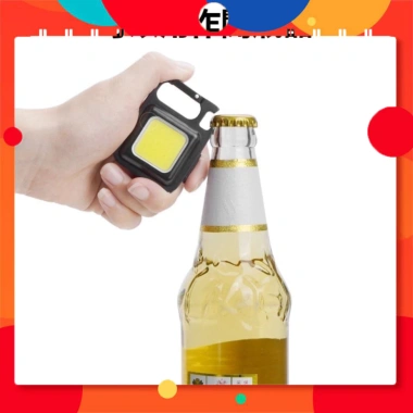 Đèn Pin Đa Năng Police 3W Vuông - 3 Chế Độ Sáng, Móc Khóa, Đế Nam Châm, Tay Cầm Xoay - 21.600đ