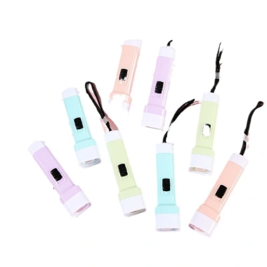 Đèn pin mini cho bé 9,5cm - Set đồ chơi sáng mạnh, an toàn, giá 7.999đ 4