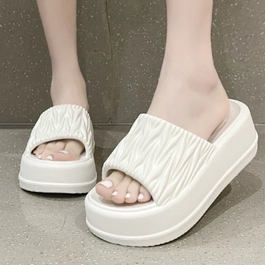 Dép bánh mì quai ngang đúc nguyên khối, độn đế 7cm cực xinh - Giá chỉ 63.000 VND 10
