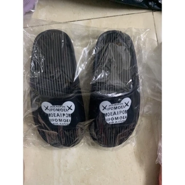 Dép bánh mì quai ngang Nam Nữ, đế độn 3cm hình gấu EVA siêu nhẹ siêu bền – 59k 3 Dép bánh mì quai ngang Nam Nữ, đế độn 3cm hình gấu EVA siêu nhẹ siêu bền – 59k 3