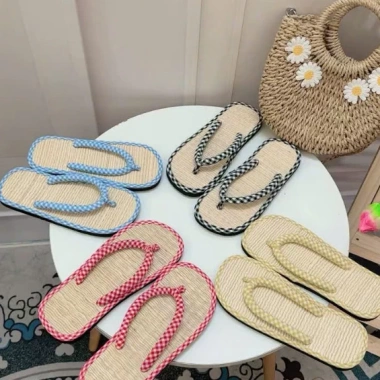 Dép cói nữ Q12 - Kẹp quai nhung, xỏ ngón, thích hợp trong nhà, văn phòng, đi biển, giảm giá 55k