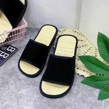 Dép cói nữ Q12 - Kẹp quai nhung, xỏ ngón, thích hợp trong nhà, văn phòng, đi biển, giảm giá 55k