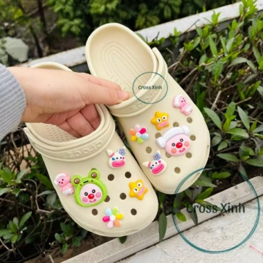 Dép cross nam nữ classic clog đế cao 3cm, độ hoàn thiện cao, tặng full bộ charm loopy hồng - Giá ưu đãi 240k