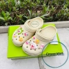 Dép cross nam nữ classic clog đế cao 3cm, độ hoàn thiện cao, tặng full bộ charm loopy hồng - Giá ưu đãi 240k 3