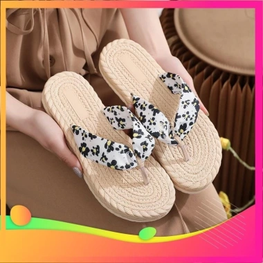 Dép đi biển nữ siêu cool giá ưu đãi 67k - Thích hợp chụp ảnh dã ngoại OnIn SHOP 6