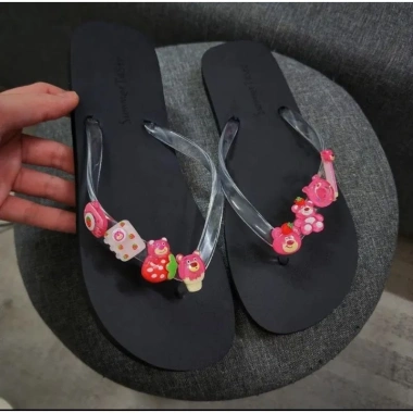 Dép đi biển sang trọng xép xỏ ngón, quai trong và quai gắn stitch cơ - ưu đãi 36.000 5 Dép đi biển sang trọng xép xỏ ngón, quai trong và quai gắn stitch cơ - ưu đãi 36.000 5