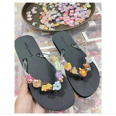Dép đi biển sang trọng xép xỏ ngón, quai trong và quai gắn stitch cơ - ưu đãi 36.000