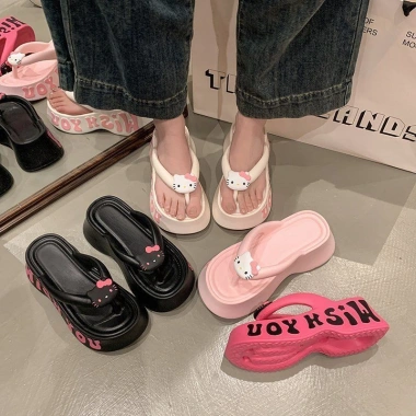 Dép Hello Kitty đế dày EVA nữ mùa hè - Thời trang dễ thương, thoải mái du lịch