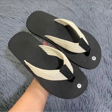 Dép Kẹp Nam Cao Su Quai Dù - Thiết Kế Đơn Giản Êm Chân, Đẹp, Giá Chỉ 30.000₫ Mua Hè