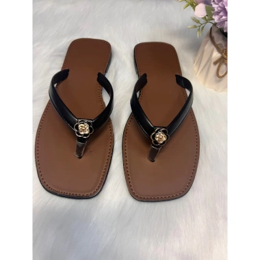 Dép kẹp nữ charm hoa xinh xắn đi chơi dạo phố giá chỉ 55.000 đồng giảm sốc 6