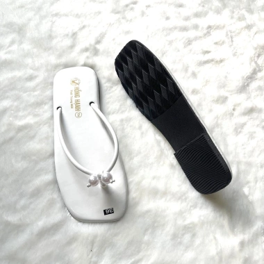 Dép kẹp nữ mũi vuông Hàn Quốc đính hạt châu đủ màu size, giảm giá chỉ 50.000đ