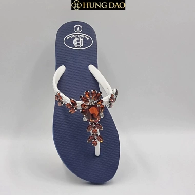 Dép kiểu nữ HD chữ T đính đá nâu trà, đế chống trượt, đa màu, chỉ 200k du lịch