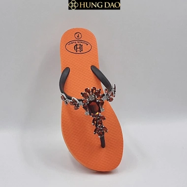 Dép kiểu nữ HD chữ T đính đá nâu trà, đế chống trượt, đa màu, chỉ 200k du lịch 9 Dép kiểu nữ HD chữ T đính đá nâu trà, đế chống trượt, đa màu, chỉ 200k du lịch 9