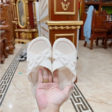Dép Lê Chéo Nữ 2.023 Cao Cấp – Tiểu Thư Bánh Bèo, Đế Tăng Chiều Cao, Đẹp Cute Giá 75.000₫ 7