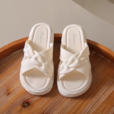 Dép Lê Chéo Nữ 2.023 Cao Cấp – Tiểu Thư Bánh Bèo, Đế Tăng Chiều Cao, Đẹp Cute Giá 75.000₫ 10