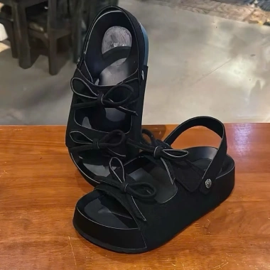 Dép Lê Nữ 2 Quai Ngang Có Nơ Tết Đế Cao 4cm - 4 Màu Siêu Hot 121.600₫ Mới 2.025 QCC
