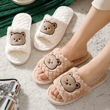 Dép Lê Nữ Lông Đi Trong Nhà Hình Gấu Cao Cấp – ấm áp, đế cao su siêu bền, bông mùa đông, 66.300₫