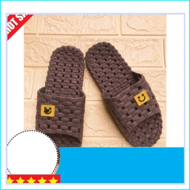 Dép lỗ nhựa đa năng 37-45cm Giá 32.000đ phù hợp nhà tắm, văn phòng, khách sạn, nhà nghỉ 2 Dép lỗ nhựa đa năng 37-45cm Giá 32.000đ phù hợp nhà tắm, văn phòng, khách sạn, nhà nghỉ 2