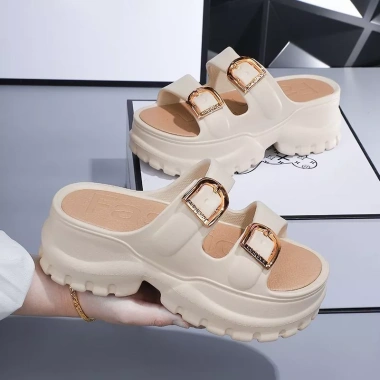 Dép Nữ Bánh Mì Hai Quai Ngang Khoá Mạ Vàng LadyShoesVN - Đế Tăng 6cm, Giá Ưu Đãi 89.000 VND