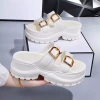 Dép Nữ Bánh Mì Hai Quai Ngang Khoá Mạ Vàng LadyShoesVN - Đế Tăng 6cm, Giá Ưu Đãi 89.000 VND 8