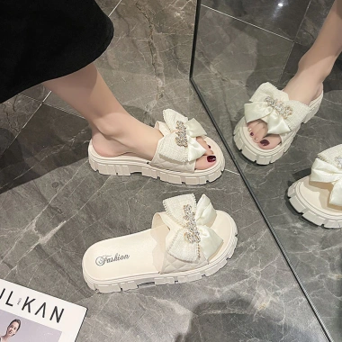 Dép Nữ Nơ Chữ Độn Đế Răng Cưa 3cm - Quai Ngang Sang Trọng SISTER 2.023 Giá 72k