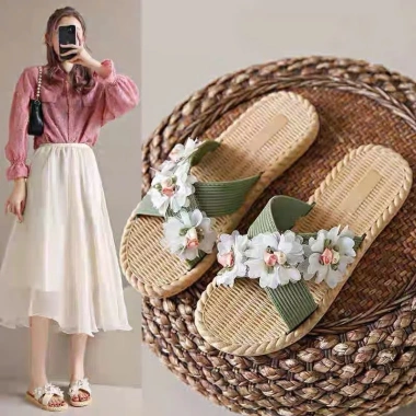 Dép quai chéo đính hoa nhỏ đi biển giả cói xinh xắn - Giá chỉ 36.999₫, giảm 10.000₫ 3