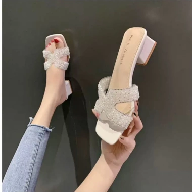 Dép quai chữ H lấp lánh ngọc trai, gót 3cm êm ái, dép hè - giá 219k 3 Dép quai chữ H lấp lánh ngọc trai, gót 3cm êm ái, dép hè - giá 219k 3