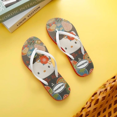 Dép quai kẹp xỏ ngón đi biển đế xốp thời trang họa tiết dễ thương Giá chỉ 50.000₫