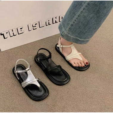 Dép sandal nữ đế thấp xỏ ngón girl phố quai hậu sang chảnh, đi học - Giá 149k