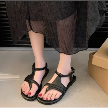 Dép sandal nữ đế thấp xỏ ngón girl phố quai hậu sang chảnh, đi học - Giá 149k