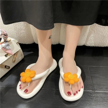 Dép Sandal Nữ Mặt Cười Dễ Thương Size 36-45 Thời Trang Mùa Hè Giá 79.000 5 Dép Sandal Nữ Mặt Cười Dễ Thương Size 36-45 Thời Trang Mùa Hè Giá 79.000 5