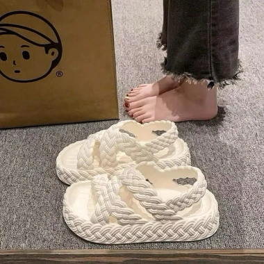 Dép sandal nữ quai chéo Đúc Độn 5cm EVA siêu nhẹ, bền - Đi biển, mưa, học, giá 76.000