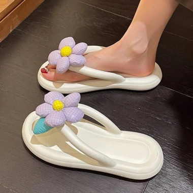 Dép sandal xỏ ngón đính hoa thoải mái, thời trang đi biển mùa hè nữ size 36-45 79.000đ
