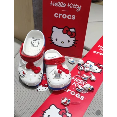 Dép Sục Crocs Hello Kitty Quai Đỏ - Tặng Charm, Giá 655k, Giảm Đến 20%