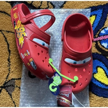 Dép sục Crocs McQueen ô tô đỏ - Thời trang du lịch cao cấp, giảm giá 299.835₫ 6