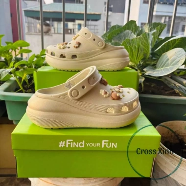 Dép sục cross nữ Crush 7cm cao, chống trơn trượt, êm chân, tặng charm 3D - Giá 400.000đ