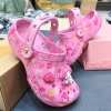 Dép sục nữ AIKO KIDS Charm họa tiết hoạt hình màu hồng dịu, giá ưu đãi 380k 5
